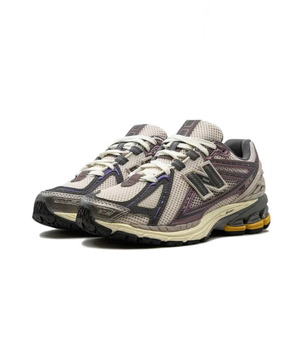 New Balance 1906R Licorice