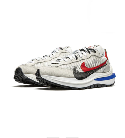 Nike Vaporwaffle Sacai Sport Fuchsia Game Royal